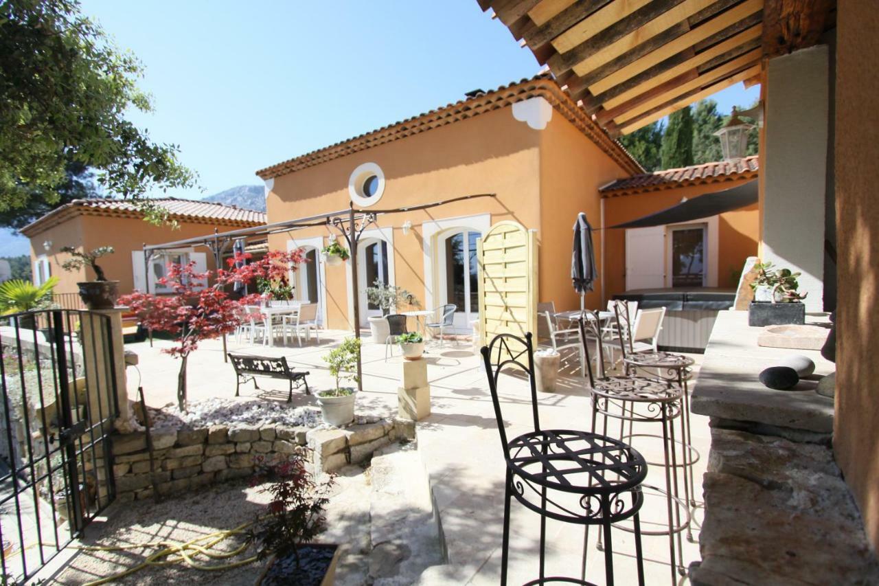 Maison d'hôtes la Garenne Puyloubier Exterior foto